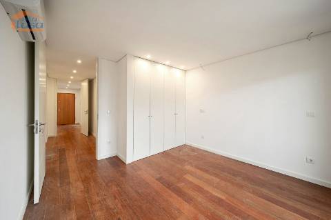 T3 Centro em Santo Ovídio, Vila Nova de Gaia.