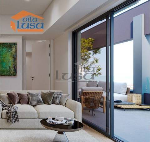 T0 c/ garagem e arrunos no Centro de Gaia.