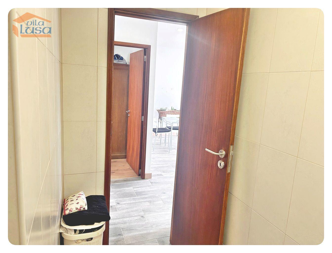 T2 Renovado Terraço Continente São Pedro Cova Gondomar