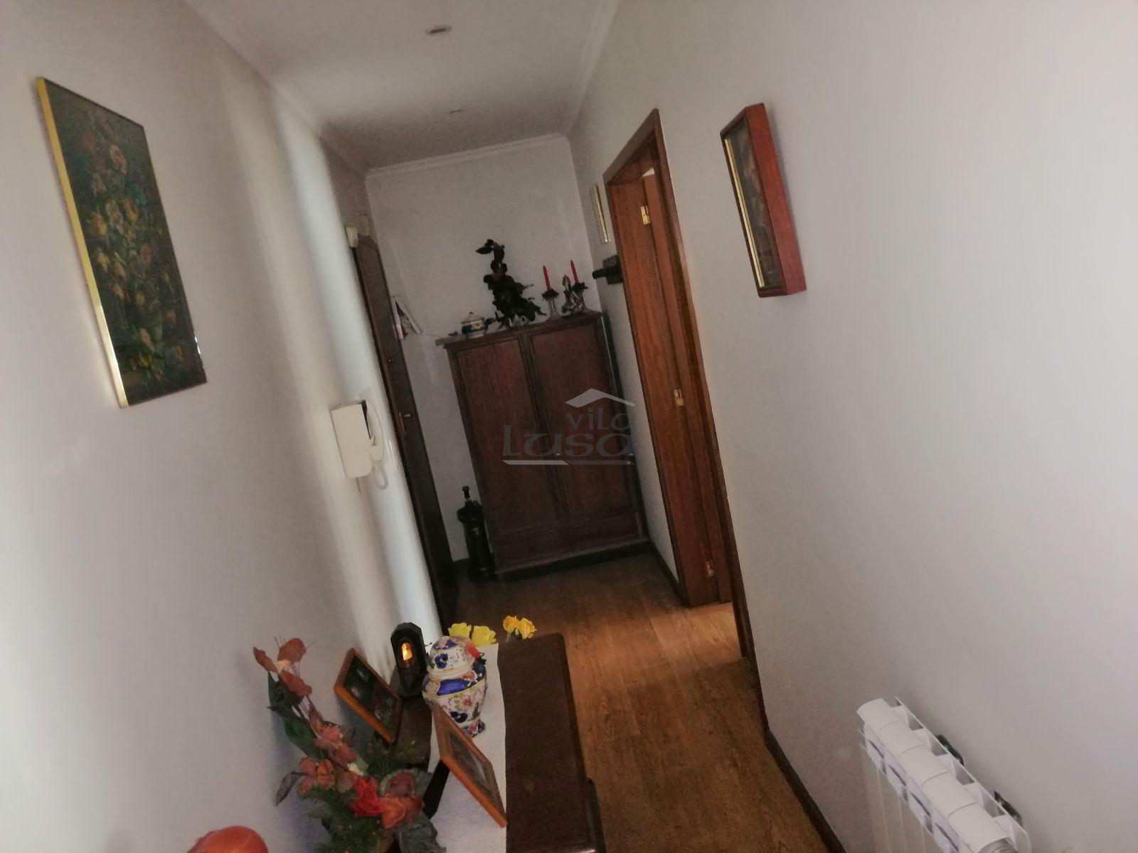 T2 em Rio Tinto (junto à confeitaria 15 de setembro)