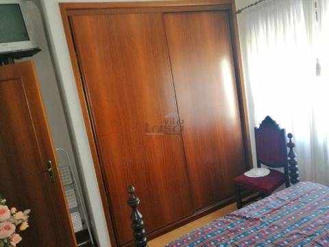 T2 em Rio Tinto (junto à confeitaria 15 de setembro)