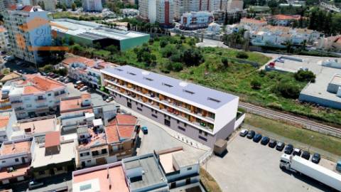 T1 Novo  c/ garagem em Portimão.