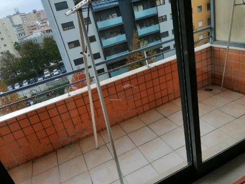 T2 (à Cidade Jovem) em Rio Tinto