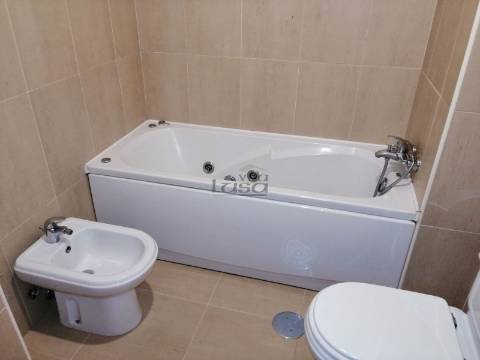 T2 (à Cidade Jovem) em Rio Tinto