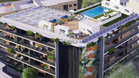 Armação de Pera,  T0 Novo com varanda e piscina na cobertura.