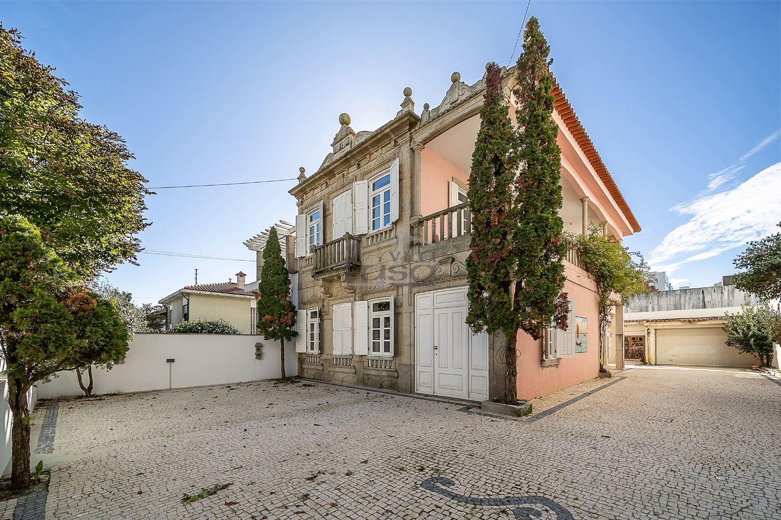 Linda Moradia T3 Renovada  Águas Santas, Maia