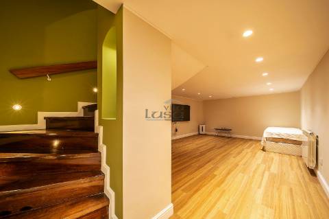 Linda Moradia T3 Renovada  Águas Santas, Maia