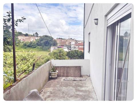 Apartamento T2 Terraço Museu do Mineiro S.Pedro da Cova