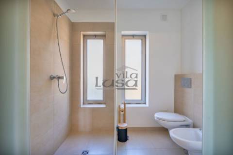  Magnífico apartamento T2 como novo na Praia da Rocha