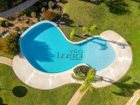  Magnífico apartamento T2 como novo na Praia da Rocha