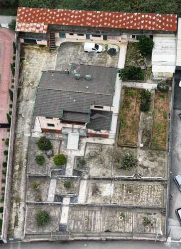 Moradia T5 de Quatro Frentes com Visibilidade Única