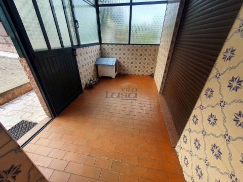 Moradia T5 de Quatro Frentes com Visibilidade Única