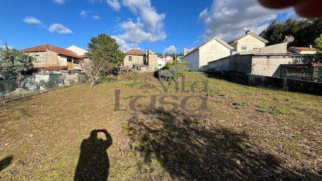 Moradia para Restauro em Caramos, Felgueiras.