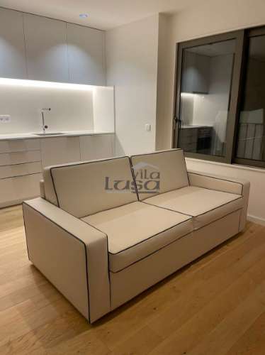 T1 Novo, totalmente mobilado no prestigiado edifício Antas Atrium, junto ao Estádio do Dragão