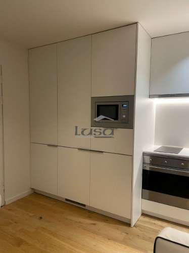 T1 Novo, totalmente mobilado no prestigiado edifício Antas Atrium, junto ao Estádio do Dragão