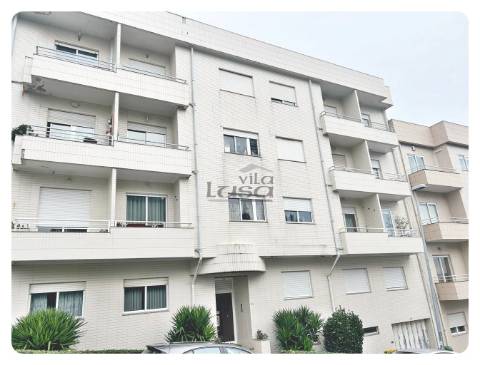 Apartamento T2 lugar de garagem varanda mobilado