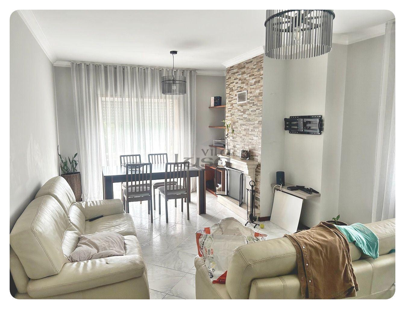 Apartamento T2 lugar de garagem varanda mobilado