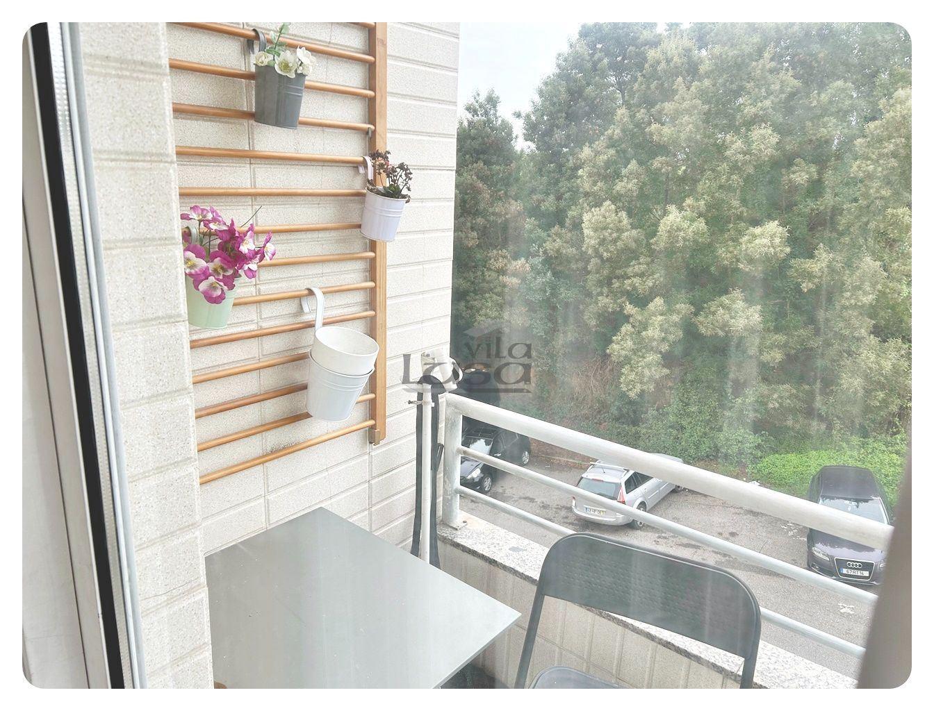 Apartamento T2 lugar de garagem varanda mobilado