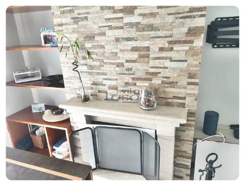 Apartamento T2 lugar de garagem varanda mobilado