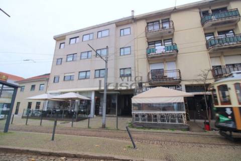 T2 + escritório no Passeio Alegre | Vista Rio | Foz do Douro