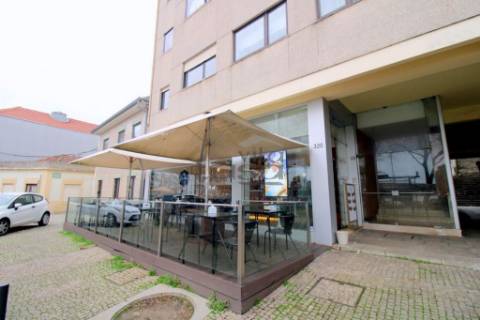 T2 + escritório no Passeio Alegre | Vista Rio | Foz do Douro