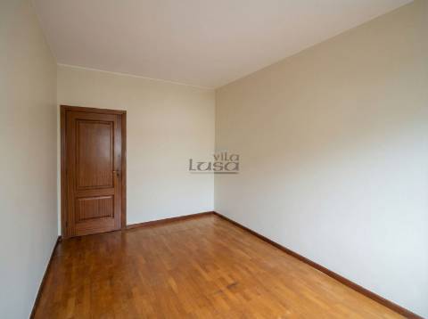 T2 + escritório no Passeio Alegre | Vista Rio | Foz do Douro