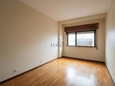 T2 + escritório no Passeio Alegre | Vista Rio | Foz do Douro