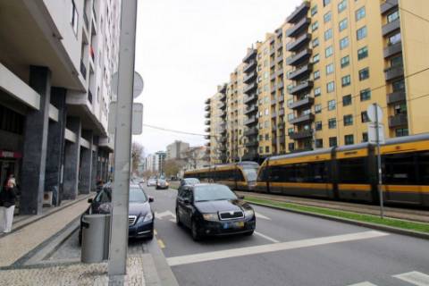 Escritório para Arrendamento | 1.º Piso | Localização Prime  Vila Nova de Gaia