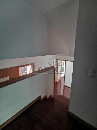 T2 em Pedrouços (junto ao Hospital de São João)