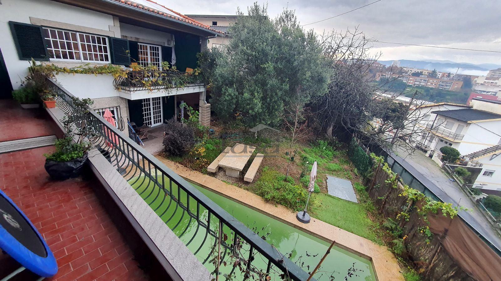 Moradia Independente com Vistas Panorâmicas  O Refúgio Perfeito em Amarante