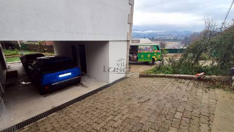 Moradia Independente com Vistas Panorâmicas  O Refúgio Perfeito em Amarante