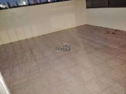 T2 com Terraço junto ao Metro da Campainha em Rio Tinto