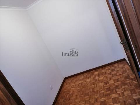 T2 com Terraço junto ao Metro da Campainha em Rio Tinto