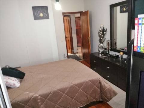 T1 com varanda em Valongo