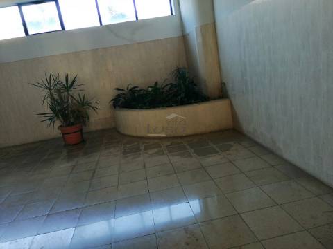 T1 com varanda em Valongo