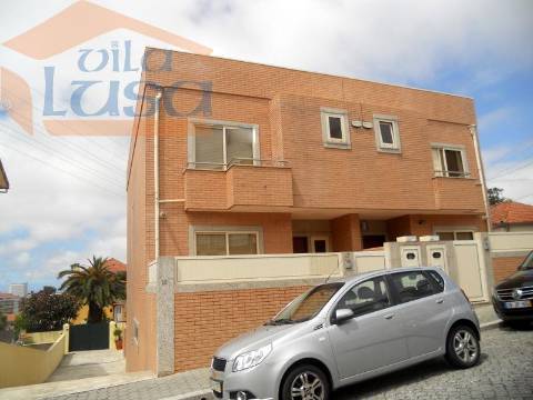 Moradia 3 Frentes Rotunda de Santo Ovídio