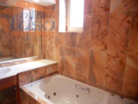 Moradia 3 Frentes Rotunda de Santo Ovídio