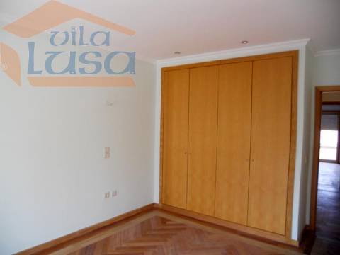 Moradia 3 Frentes Rotunda de Santo Ovídio