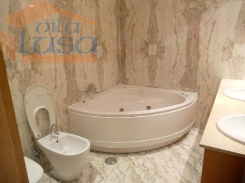 Moradia 3 Frentes Rotunda de Santo Ovídio