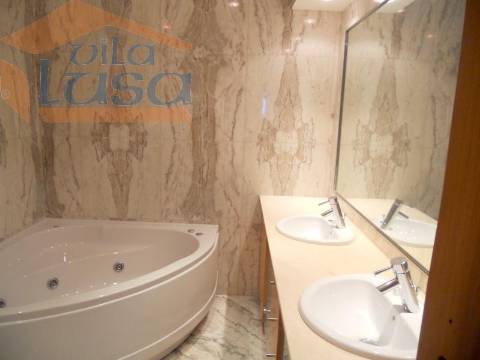 Moradia 3 Frentes Rotunda de Santo Ovídio