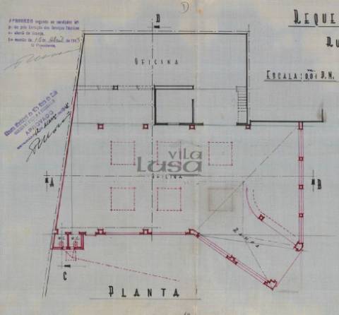 Armazém para venda no Candal  Santa Marinha, Vila Nova de Gaia