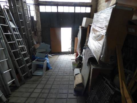 Armazém para venda no Candal  Santa Marinha, Vila Nova de Gaia