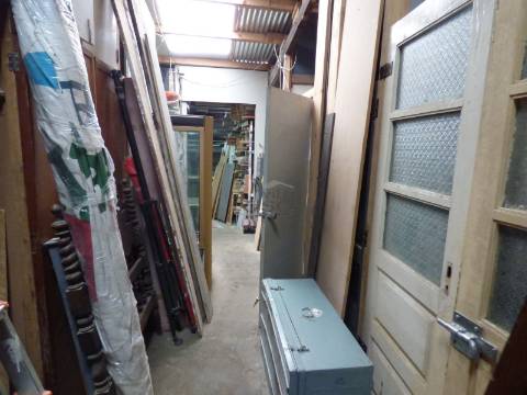 Armazém para venda no Candal  Santa Marinha, Vila Nova de Gaia