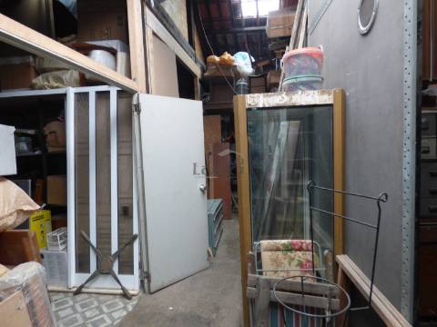 Armazém para venda no Candal  Santa Marinha, Vila Nova de Gaia