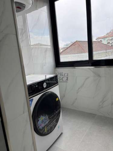 Apartamento T2 remodelado em plena cidade do Porto