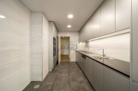 Fantástico T3 na Avenida da Boa Vista 