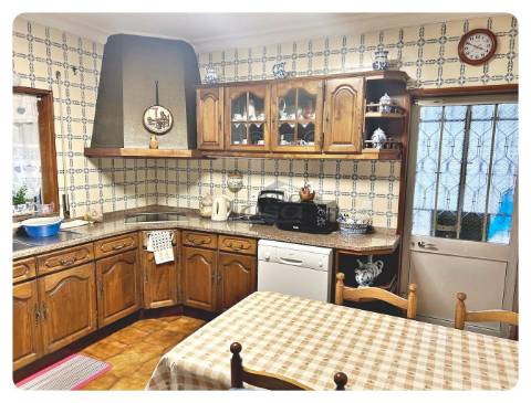 Moradia T6 Valbom Gondomar próximo ao Freixo