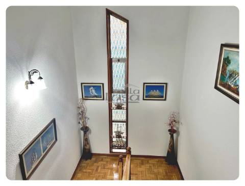 Moradia T6 Valbom Gondomar próximo ao Freixo