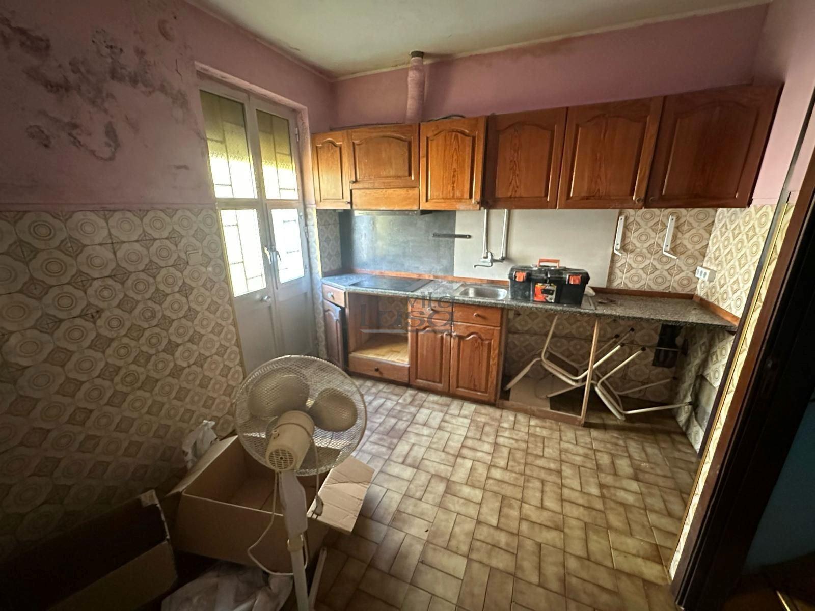 Casa T4 em Oliveira do Douro V.N de Gaia.