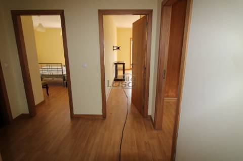 Andar de Moradia T2 com Terreno na Zona Histórica de Vila Nova de Gaia